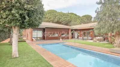 5 bedrooms House in Sant Vicenc De Montalt, Spain No. 155616
