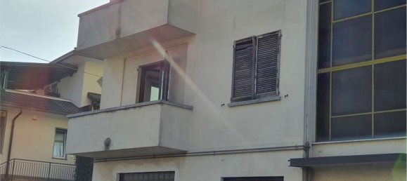 3-salle Appartement à Como, Italy No. 183073 38