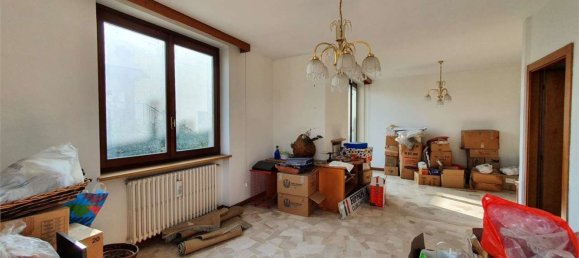 3-salle Appartement à Como, Italy No. 183073 33