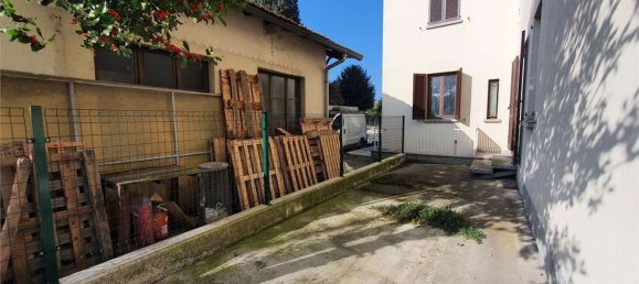 3-salle Appartement à Como, Italy No. 183073 21