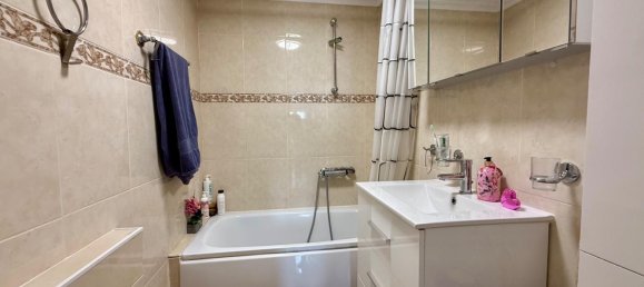 2 bedrooms Apartment in Alicante, Spain No. 169965 2