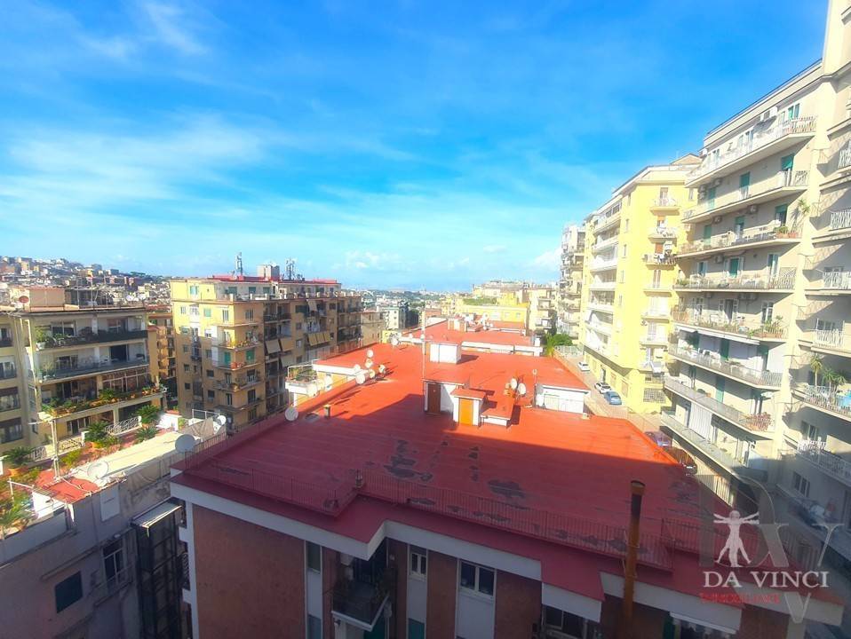 2 bedrooms Apartment in Naples, Italy No. 383848