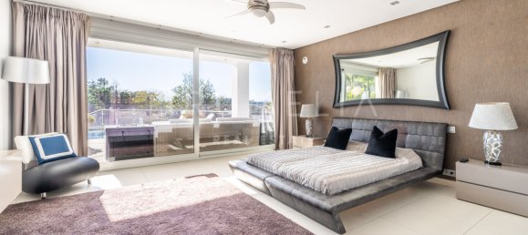 6 bedrooms Villa in Marbella, Spain No. 87400 27