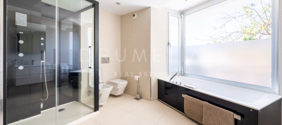 6 bedrooms Villa in Marbella, Spain No. 87400 26