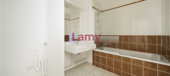 2 bedrooms Apartment in Nancy, France No. 161504 3