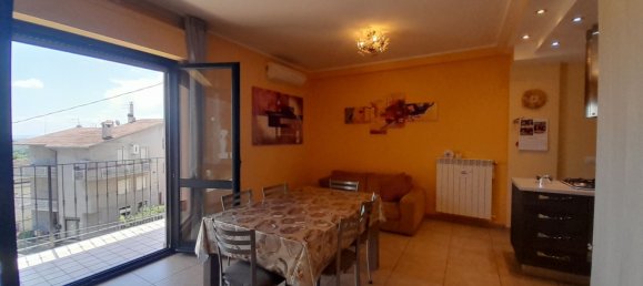 6 rooms Apartment in Loreto Aprutino, Italy No. 171629 5