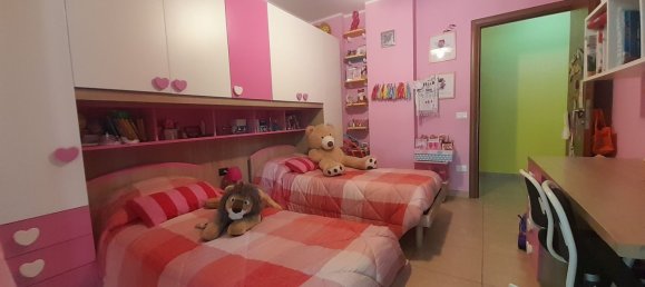 6 rooms Apartment in Loreto Aprutino, Italy No. 171629 20