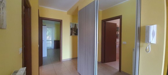 6 rooms Apartment in Loreto Aprutino, Italy No. 171629 12