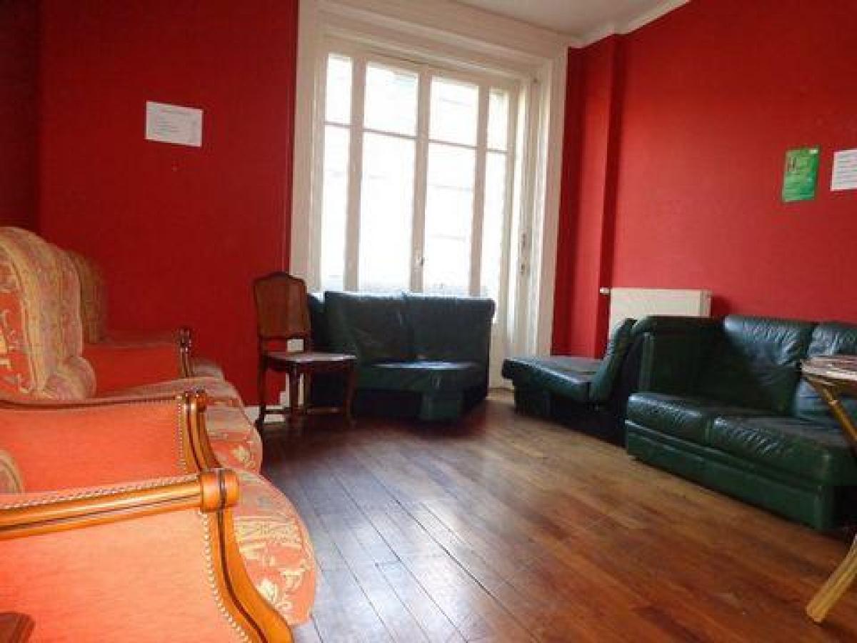 4 bedrooms Condo in Roanne, France No. 32242