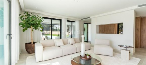 4 غرف نوم فيلا في Marbella, Spain رقم 30855 27