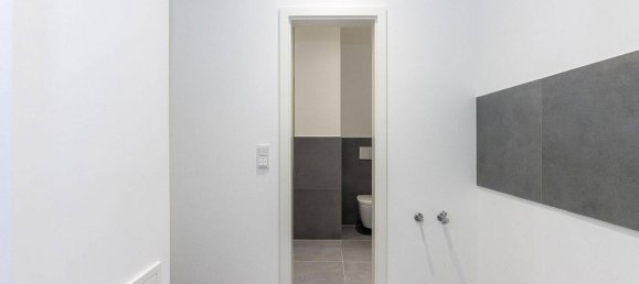 38m² Office in Offenbach am Main, Germany No. 254491 3