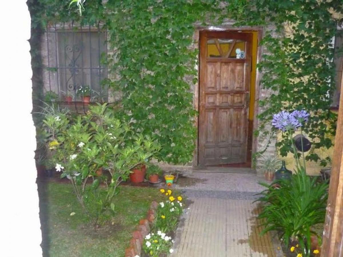 2 bedrooms House in San Miguel, Argentina No. 4