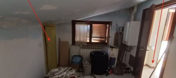 3-salle Appartement à Cirimido, Italy No. 8363 9