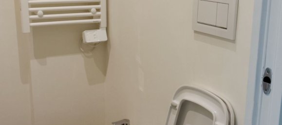 Estudio en Genoa, Italy No. 287205 14