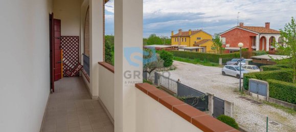 3 bedrooms Villa in Ponzano Veneto, Italy No. 260308 25