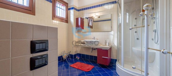 3 bedrooms Villa in Ponzano Veneto, Italy No. 260308 13