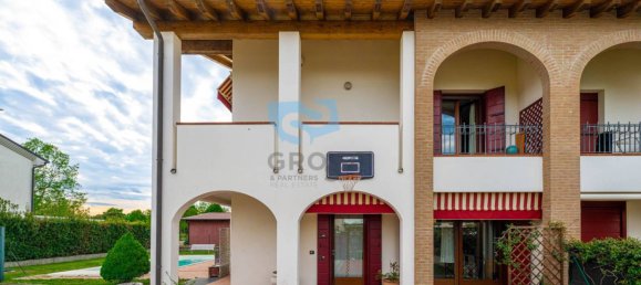 3 bedrooms Villa in Ponzano Veneto, Italy No. 260308 36