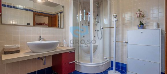 3 bedrooms Villa in Ponzano Veneto, Italy No. 260308 12