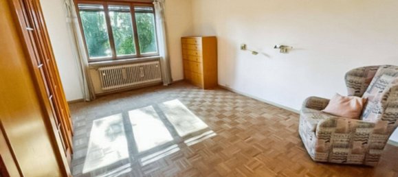 8 rooms Townhouse in Kaiserslautern, Germany No. 149437 7