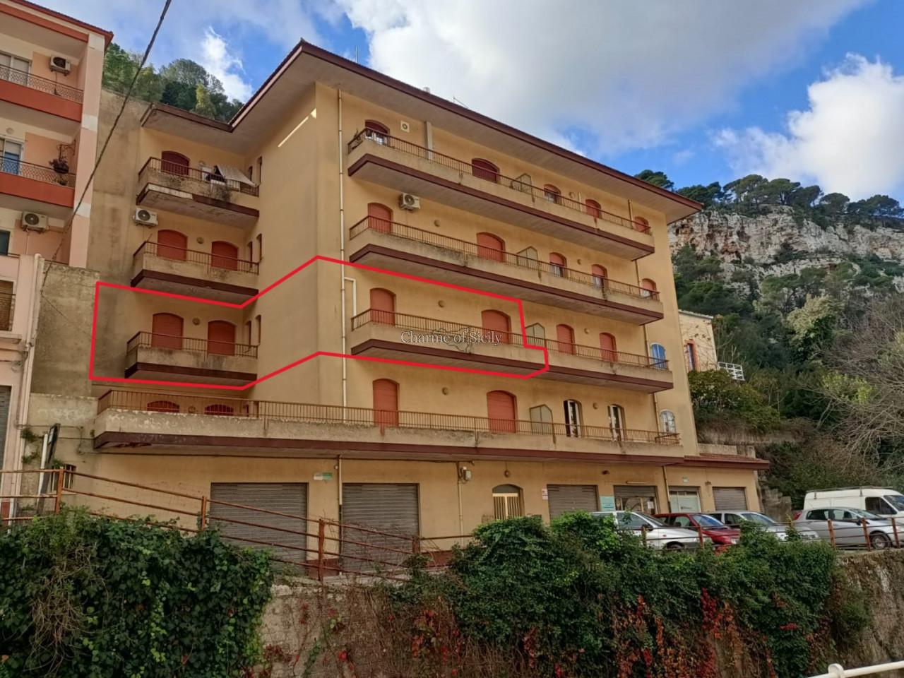 Квартира с 3 комнатами в Модика, Италия № 230614