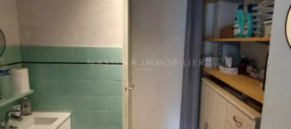 2 rooms Commercial property in Nice, France No. 296593 2