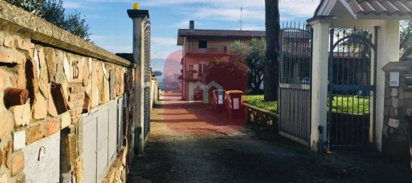 3-Zimmer Wohnung in Rome, Italy, Nr. 24685 6