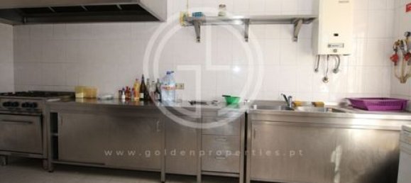 248m² Building in Albufeira, Portugal No. 151004 9