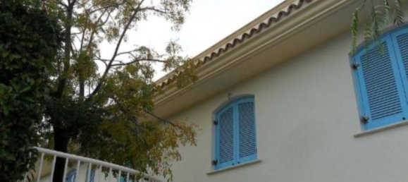 Квартира с 2 спальнями в Читта Сант Анджело, Италия № 380970 7