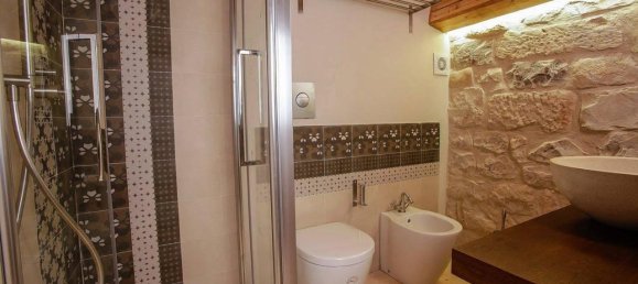 Вилла с 9 комнатами в Шикли, Италия № 7622 15