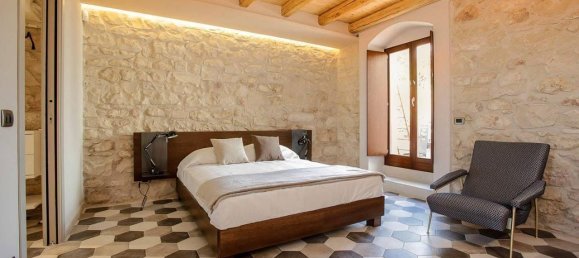 Вилла с 9 комнатами в Шикли, Италия № 7622 10