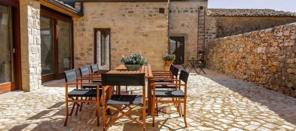 Вилла с 9 комнатами в Шикли, Италия № 7622 9