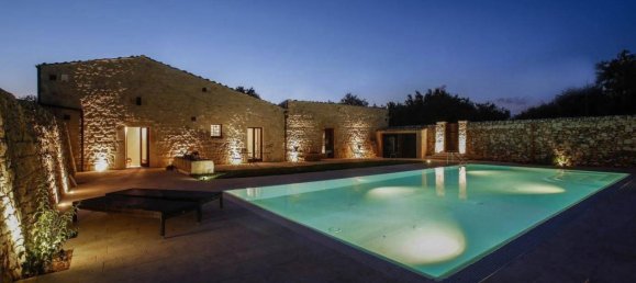 Вилла с 9 комнатами в Шикли, Италия № 7622 18