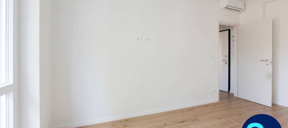 Apartamento T2 em Milan, Italy N.º 357831 24