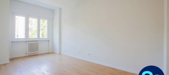 Apartamento T2 em Milan, Italy N.º 357831 8
