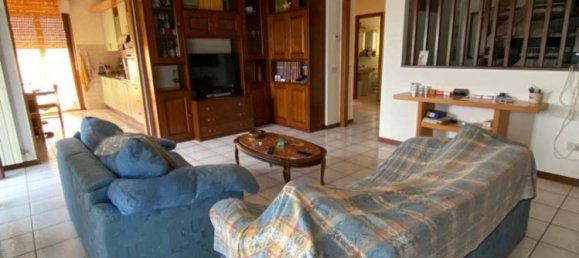 4 Schlafzimmer Villa in Senigallia, Italy, Nr. 328952 2