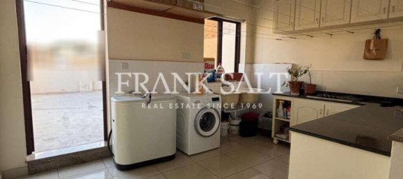 Adosado de 3 dormitorios en Qormi, Malta No. 8222 22