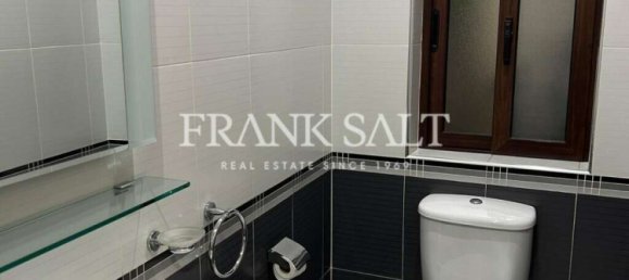 Adosado de 3 dormitorios en Qormi, Malta No. 8222 20