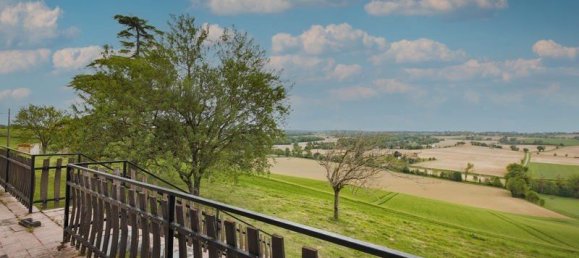 3 bedrooms House in Haute-Garonne, France No. 290691 5