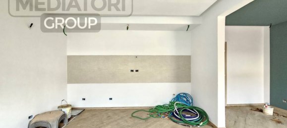 Квартира с 1 спальней в Пистоя, Италия № 213304 9