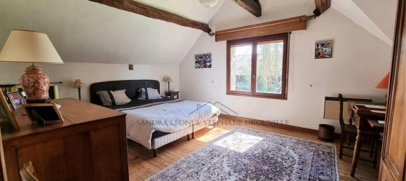 10 Schlafzimmer Haus in Jouy, France, Nr. 64730 10