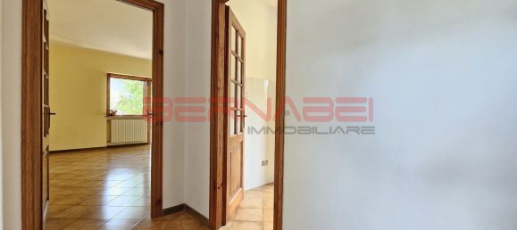 4 bedrooms Apartment in Porano, Italy No. 376380 8