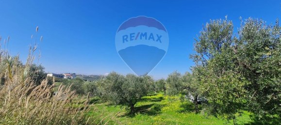 Terreno en Francavilla al Mare, Italy 12000 m² No. 55169 3
