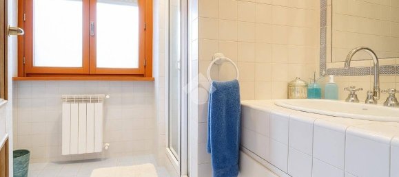 5 Schlafzimmer Villa in Anzio, Italy, Nr. 375276 27