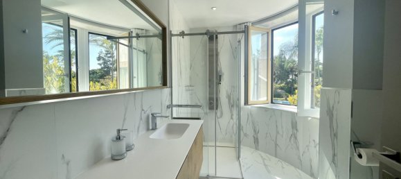 6 Schlafzimmer Doppelhaus in Marbella, Spain, Nr. 41191 14