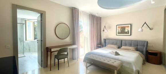 6 Schlafzimmer Doppelhaus in Marbella, Spain, Nr. 41191 11