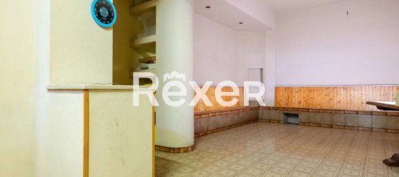 4 rooms Apartment in Rome, Italy No. 309450 24