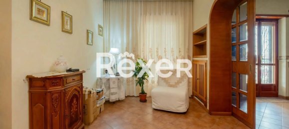 4 rooms Apartment in Rome, Italy No. 309450 5