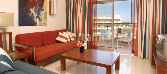 1 bedroom Apartment in Albufeira, Portugal No. 9398 2