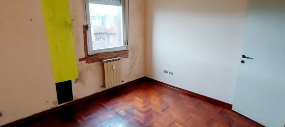 4 rooms Apartment in Prato, Italy No. 48807 24