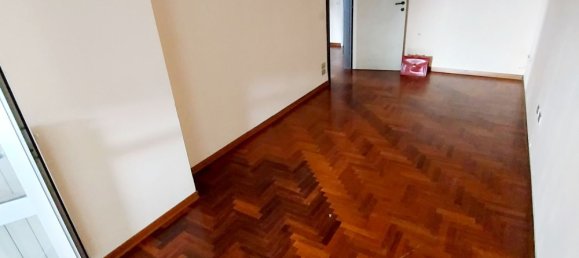 4 rooms Apartment in Prato, Italy No. 48807 19